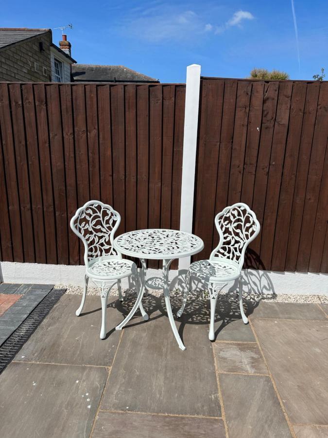 Cottage, 10 Mins Train / River Burnham-on-Crouch Екстериор снимка